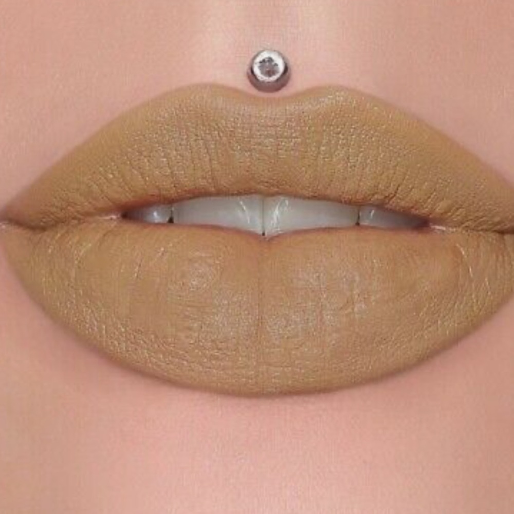 Jeffree Star Velvet Trap 💄-Unphazed